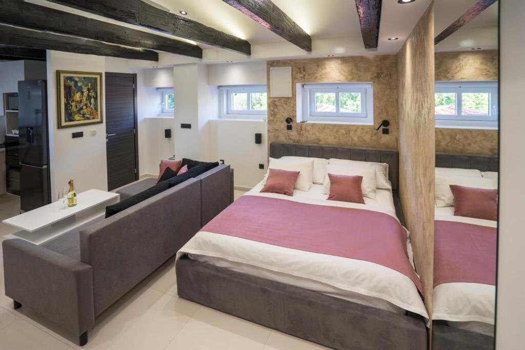 Apartment Royal Studio Rijeka Ngoại thất bức ảnh